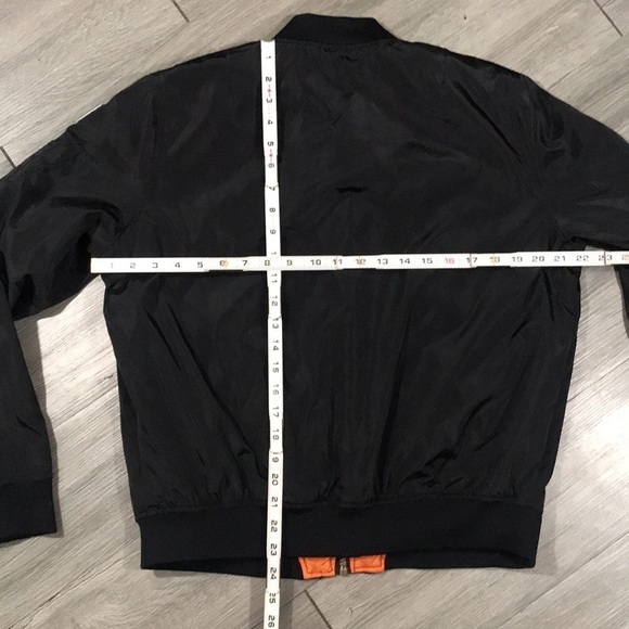 NYJK52 BOMBER JACKET W/PATCHES size L - Picture 15 of 15